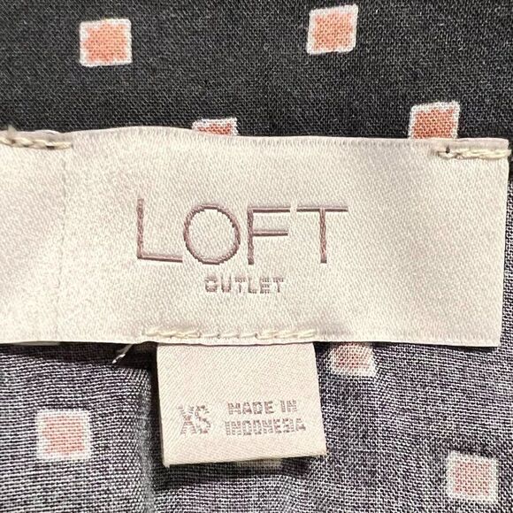 LOFT Outlet V-Neck Cinched Tie Waist W/Pockets Size XS - Picture 5 of 6